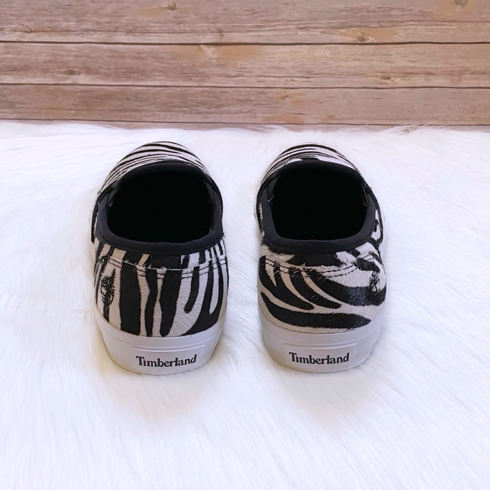 Timberland Women’s Skyla Bay Zebra Calf Hair Slip-On Shoes - Picture 6 of 7